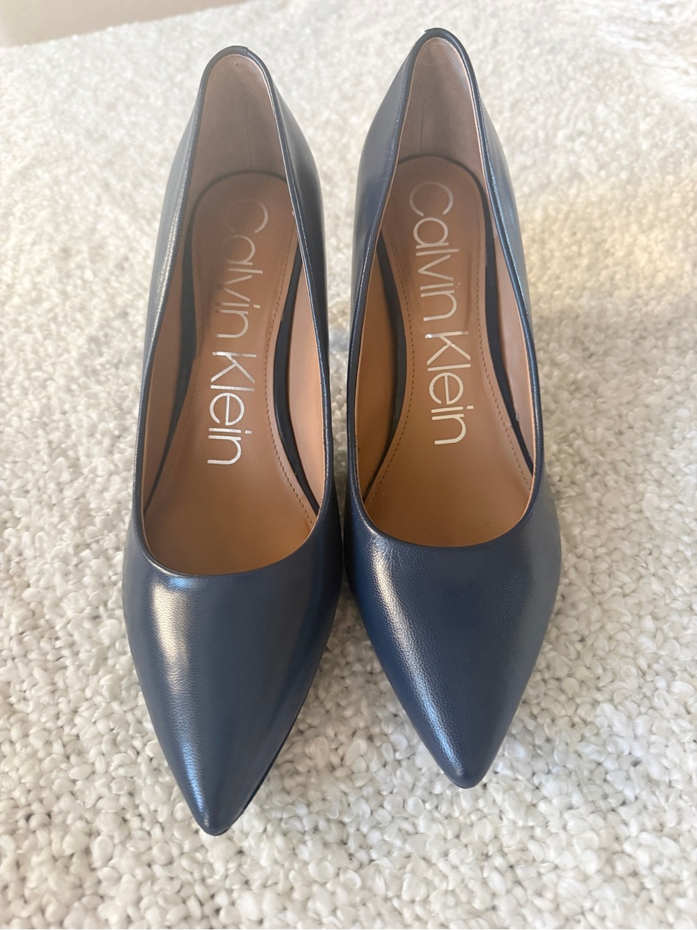 Calvin Klein Navy Blue Leather Pointed Toe Pumps Size 9.5